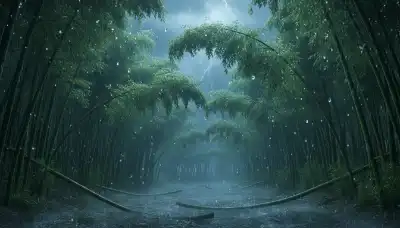 Composición espectacular de un bosque de bambú verde vibrante en medio de una fuerte tormenta. Los gruesos tallos de bambú se doblan con gracia casi tocando el suelo bajo la fuerza del viento, demostrando flexibilidad y resiliencia sin romperse. Gotas de lluvia nítidas, atmósfera intensa pero natural. Fotografía de paisaje de alta resolución.
